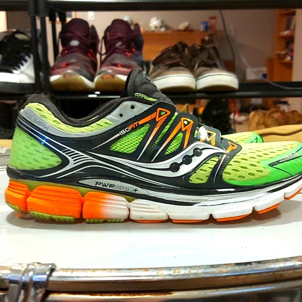 Saucony IsoGrid Triumph